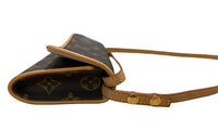 Brun LOUIS VUITTON Sacs, O/S