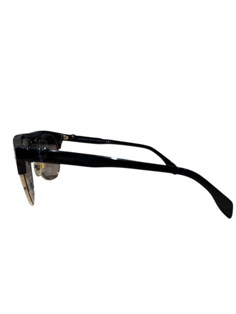 Noir et Argent ALEXANDER McQUEEN Lunettes de Soleil